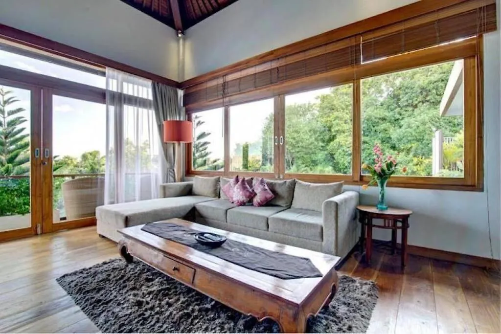 4 Bedroom Tropical Luxury Villa Seminyak